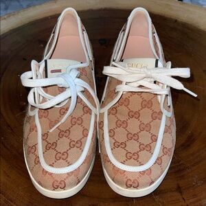 Gucci Tan and Cream Logo Sneakers